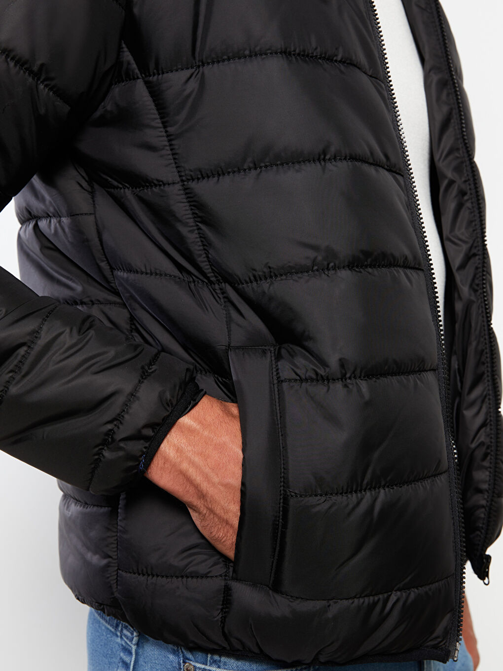 Regular Fit Steppmantel für Herren mit Kapuze-3