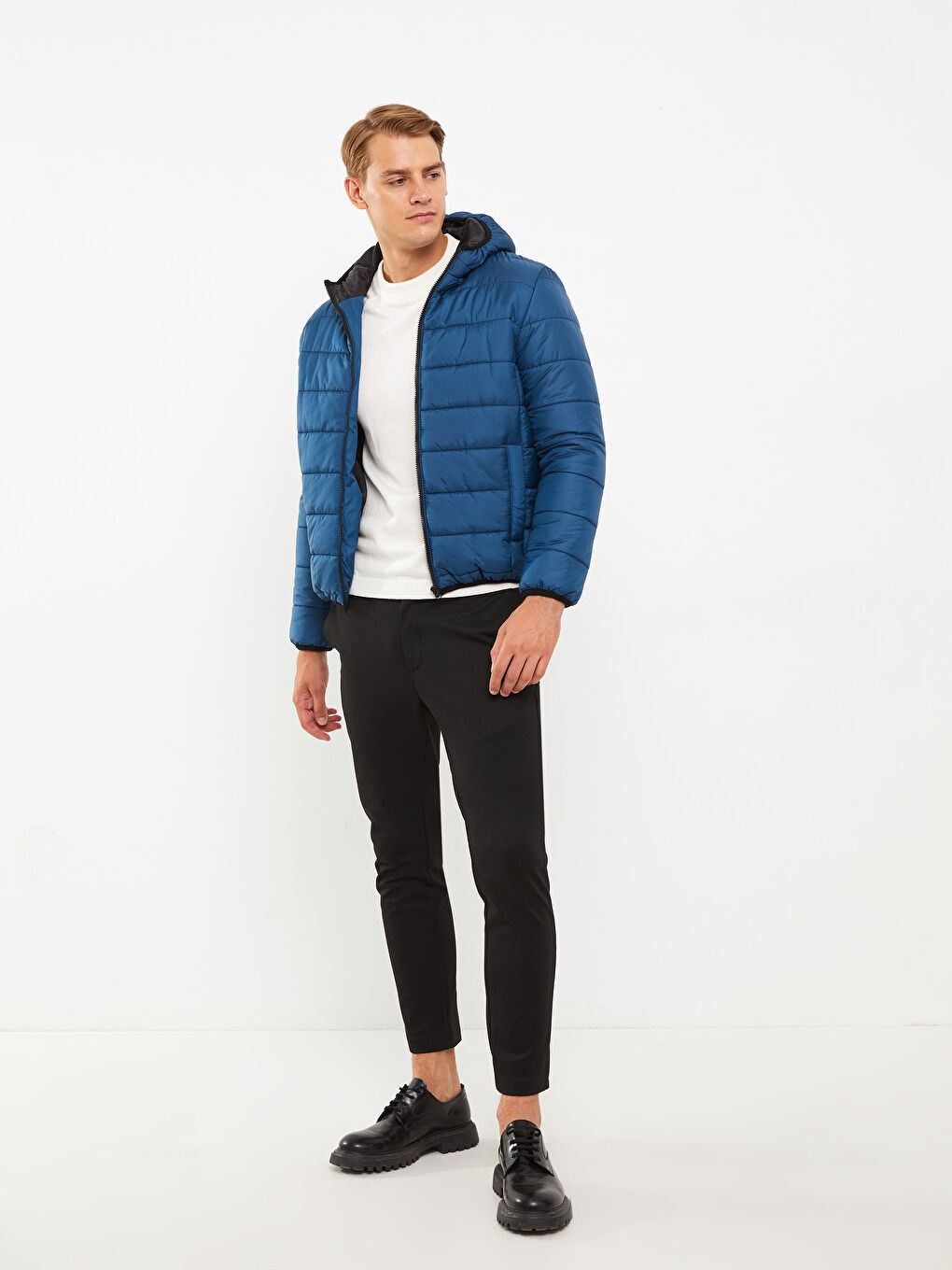 Standard Fit Hooded Men's Puffer Coat-1