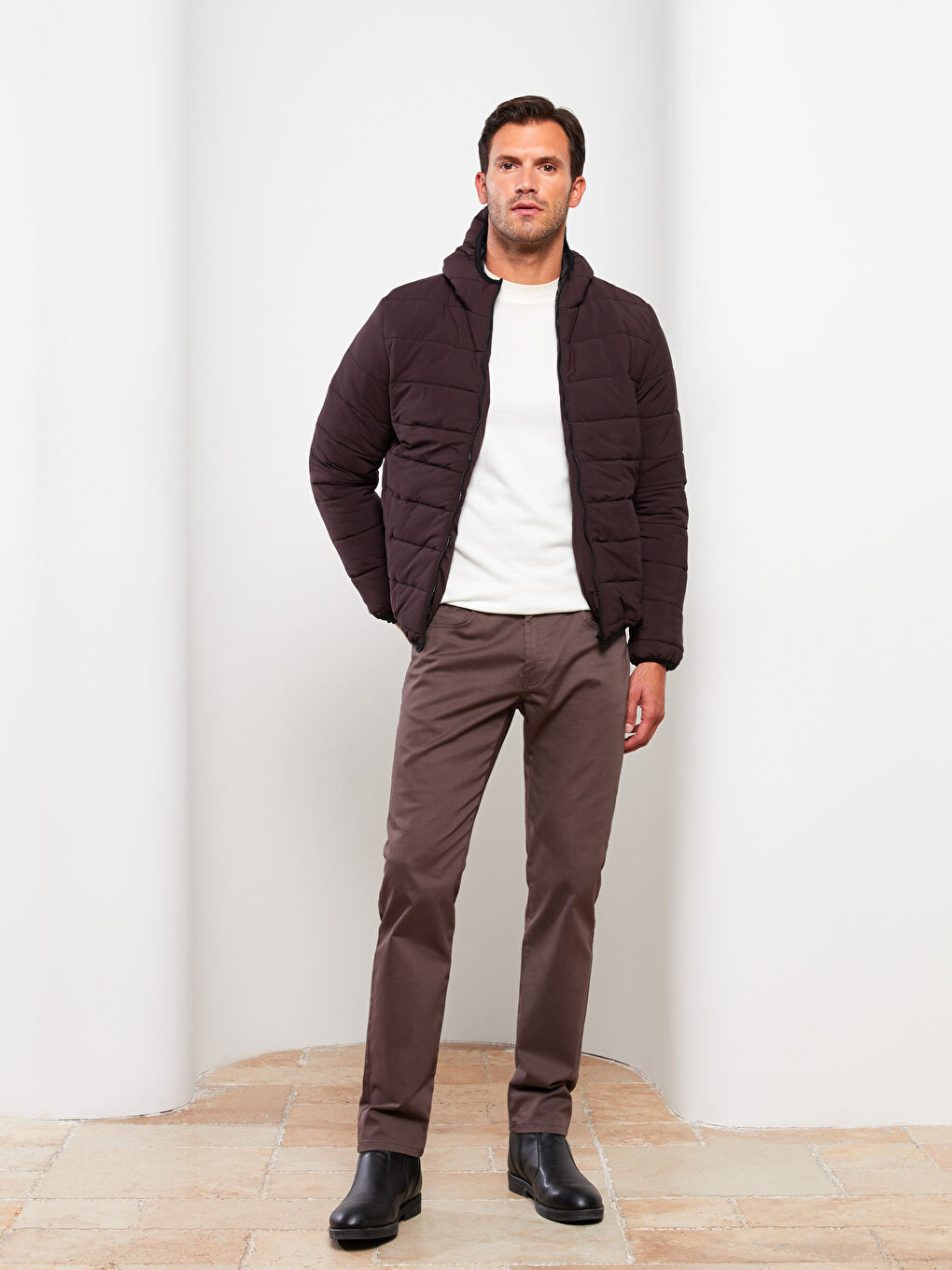 Mürdüm Standart Kalıp Kapüşonlu Erkek Şişme Mont-1