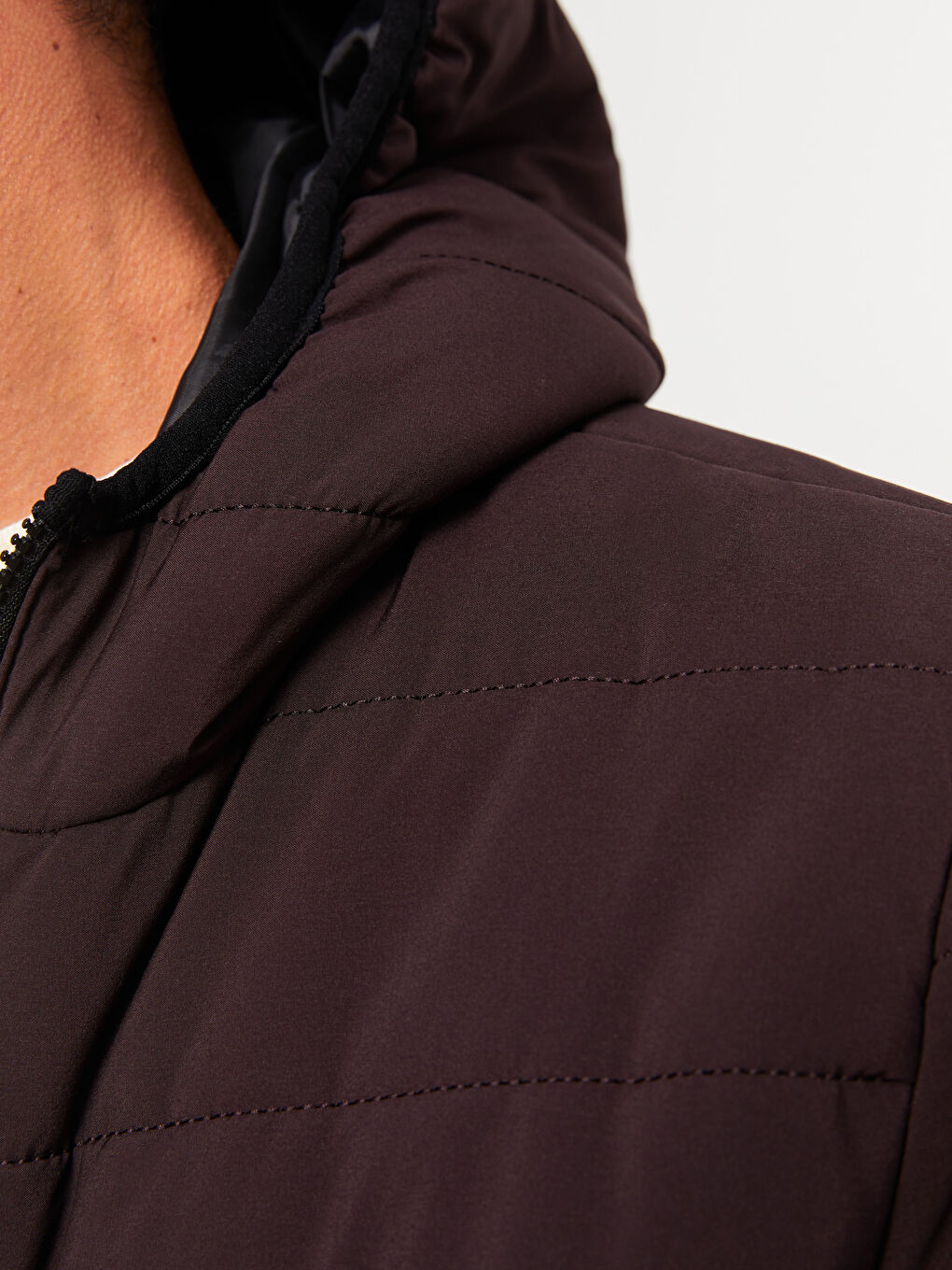 Mürdüm Standart Kalıp Kapüşonlu Erkek Şişme Mont-2