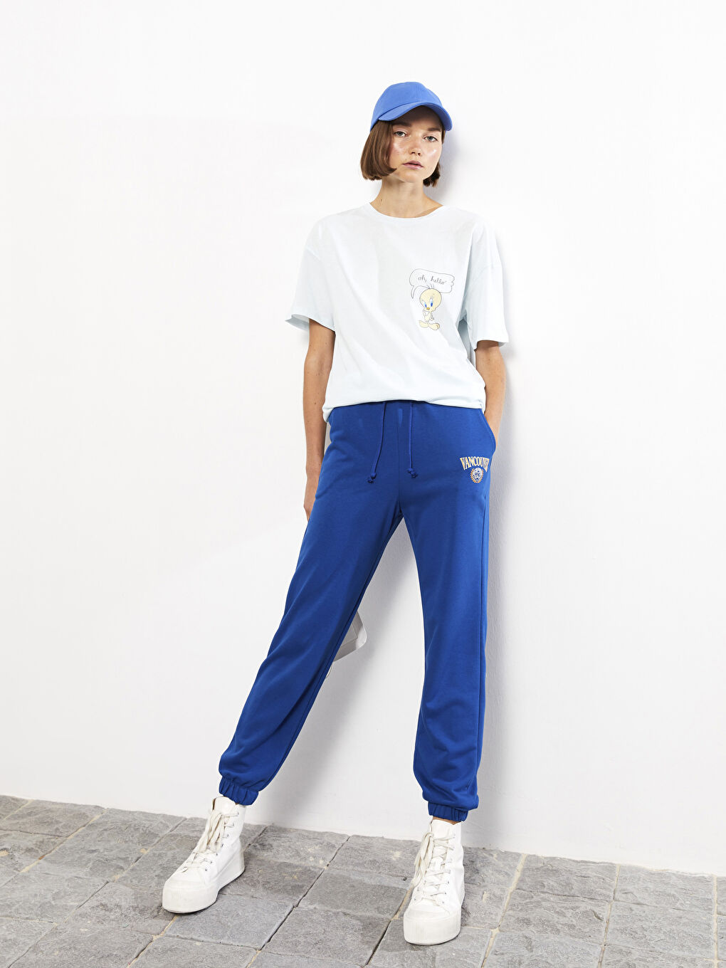 Elasticated Waist Printed Women's Jogger Sweatpants-2