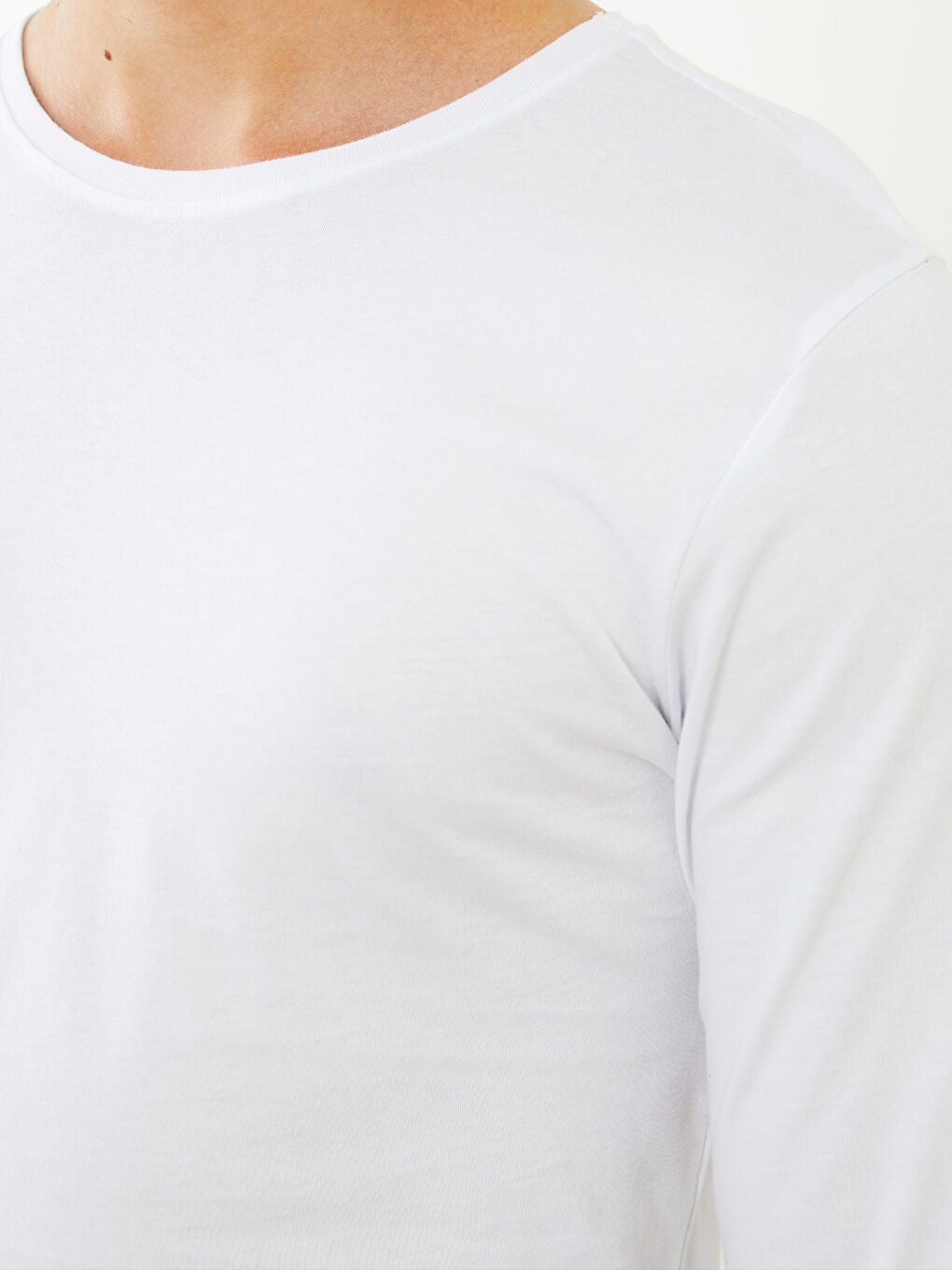 Beyaz Bisiklet Yaka Uzun Kollu Erkek Atlet-3