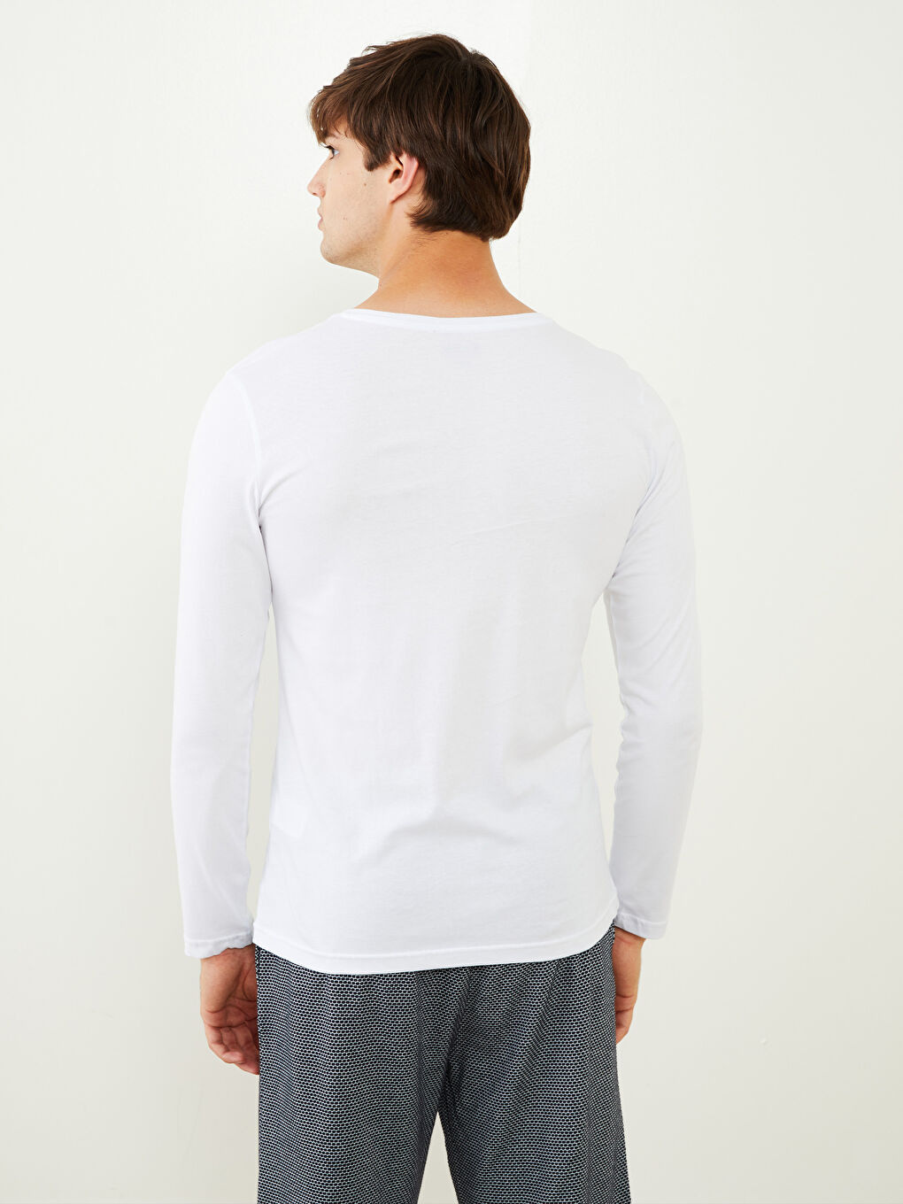 Beyaz Bisiklet Yaka Uzun Kollu Erkek Atlet-4