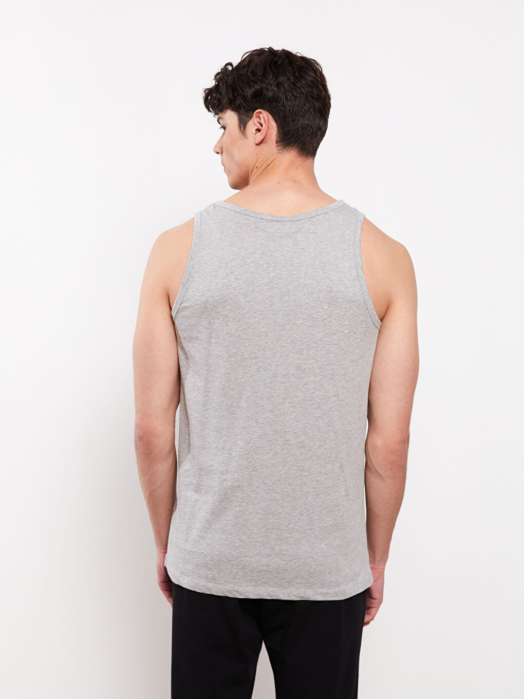 Gilet de Sport Basique en Coton et Col Rond pour Homme - Lot de 2-5