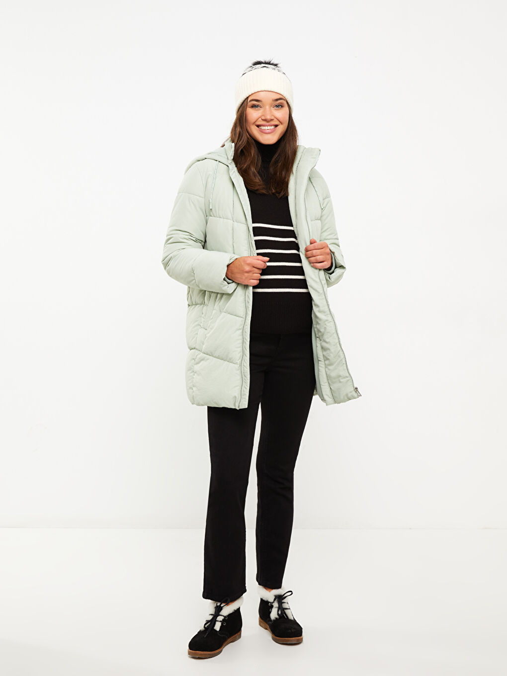 LCWAIKIKI Maternity Hooded Collar Regular Long Sleeve Maternity Coat -W26898Z8-S8X