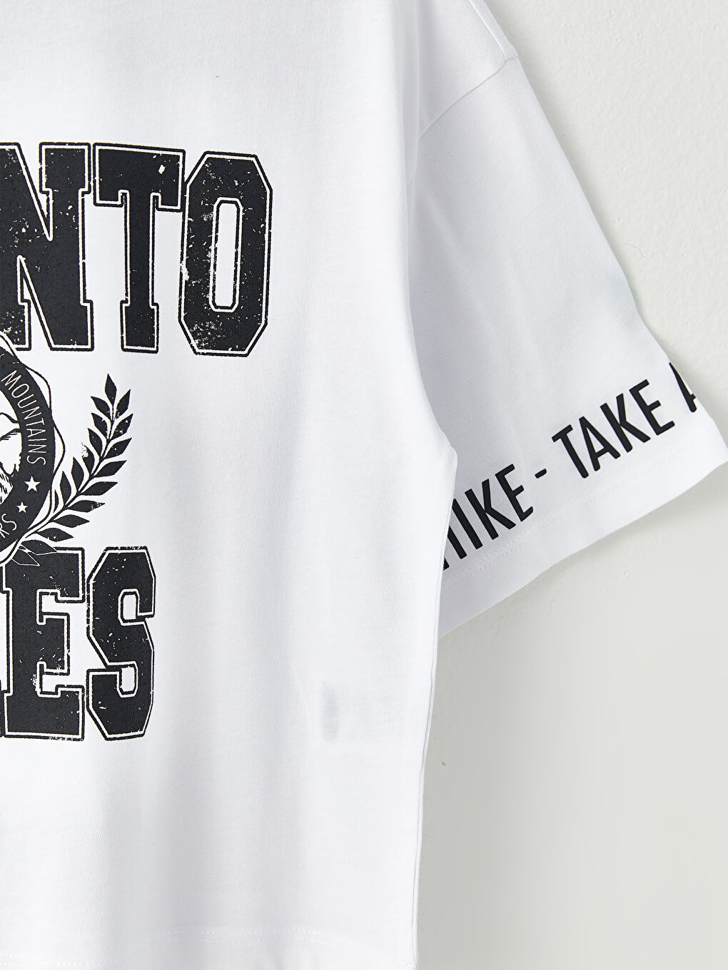 Crew Neck Printed Short Sleeve Women's Crop Top-6