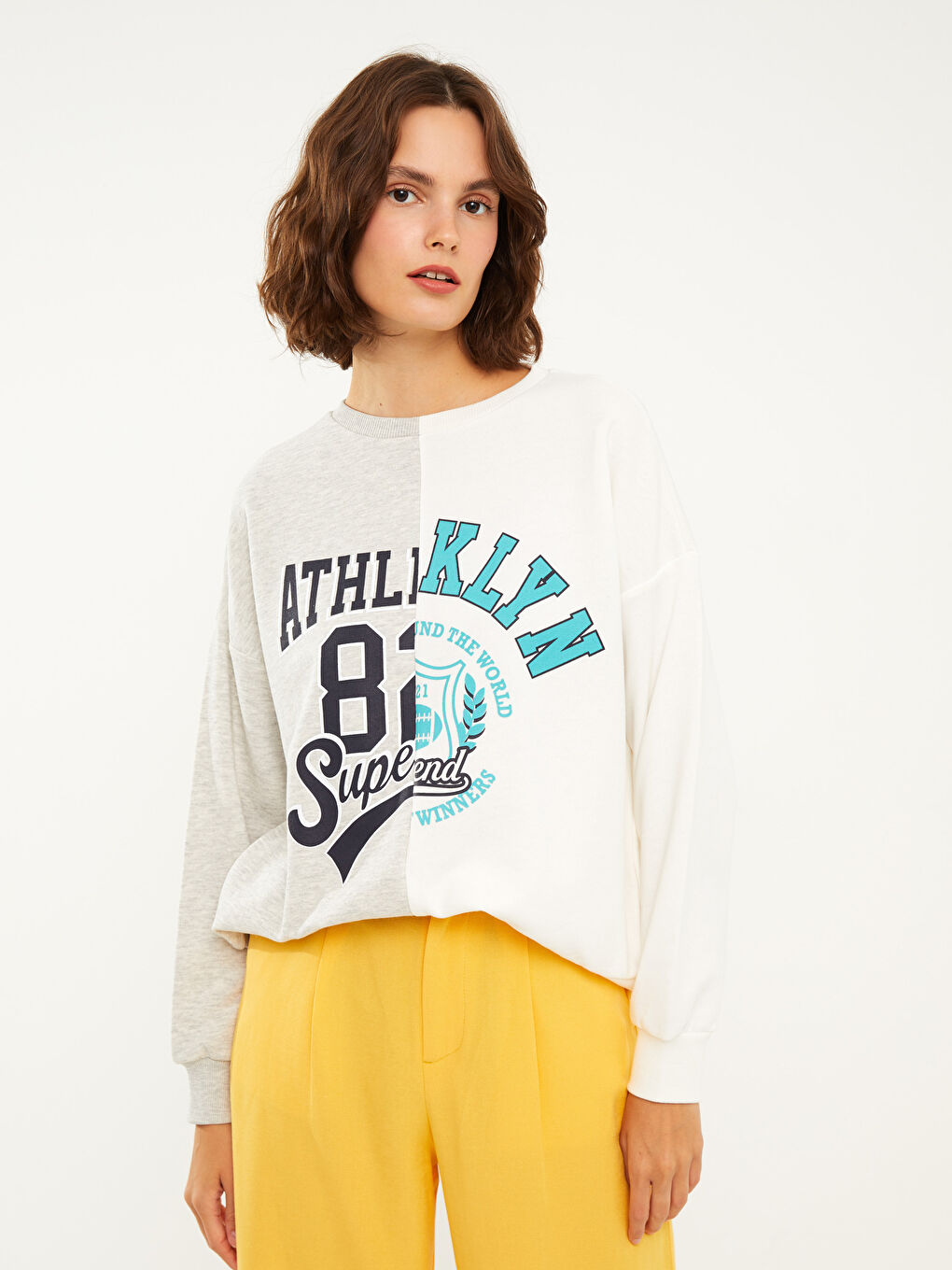 Sweat-Shirt Pour Femmes À Manches Longues Et Col Rond Avec Bloc De Couleurs-1