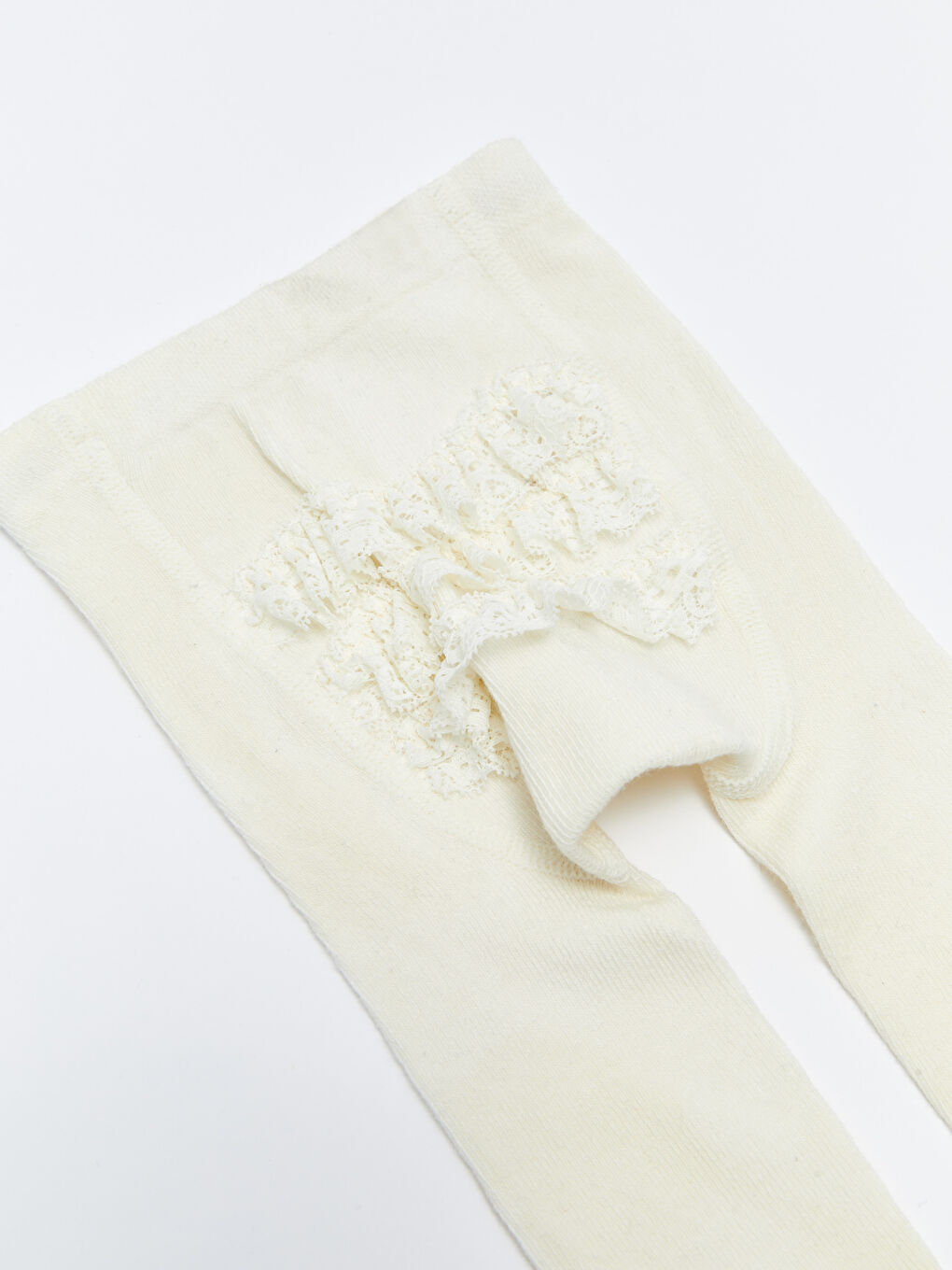 جوارب طويلة بناتي بتفاصيل دانتيل-1