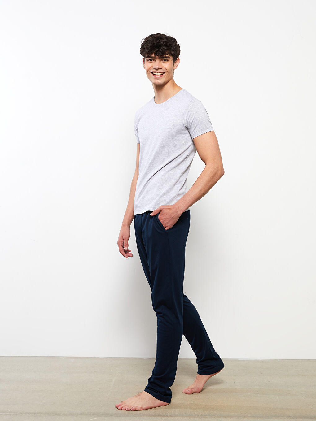 Редовен фит Долнища на пижами за мъже-1