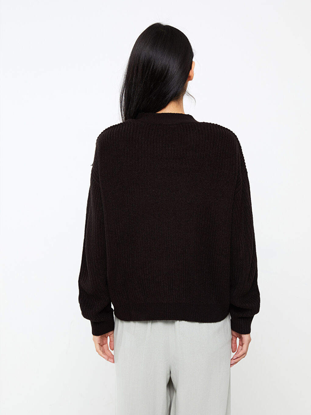V Neck Women's Knitwear Cardigan-4