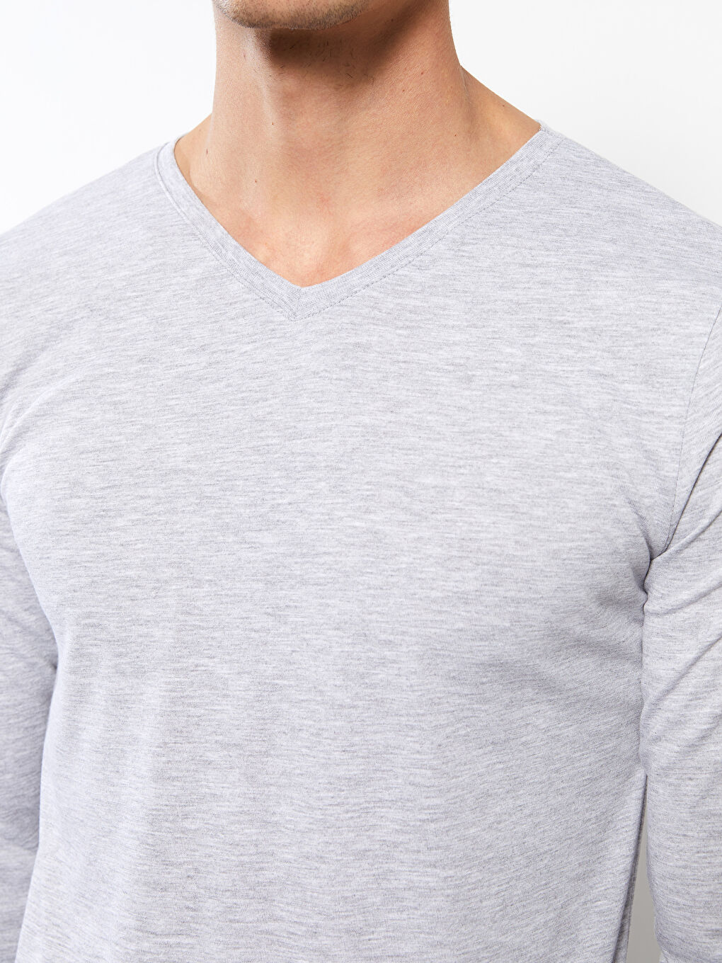 V-Neck Long Sleeve Men's Undershirt-3