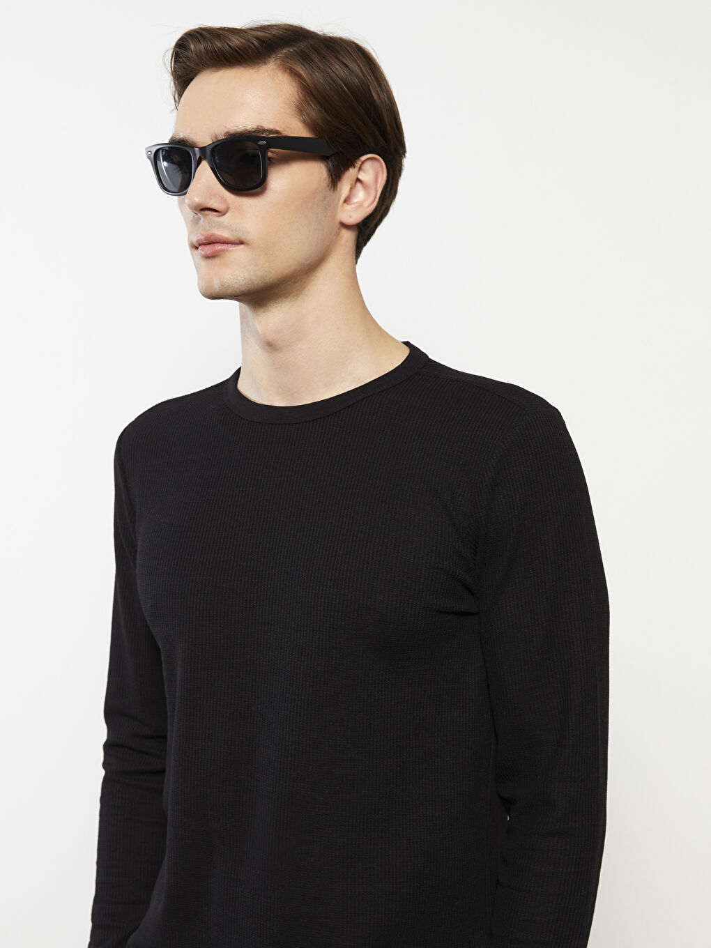 Siyah Bisiklet Yaka Uzun Kollu Erkek Tişört-2