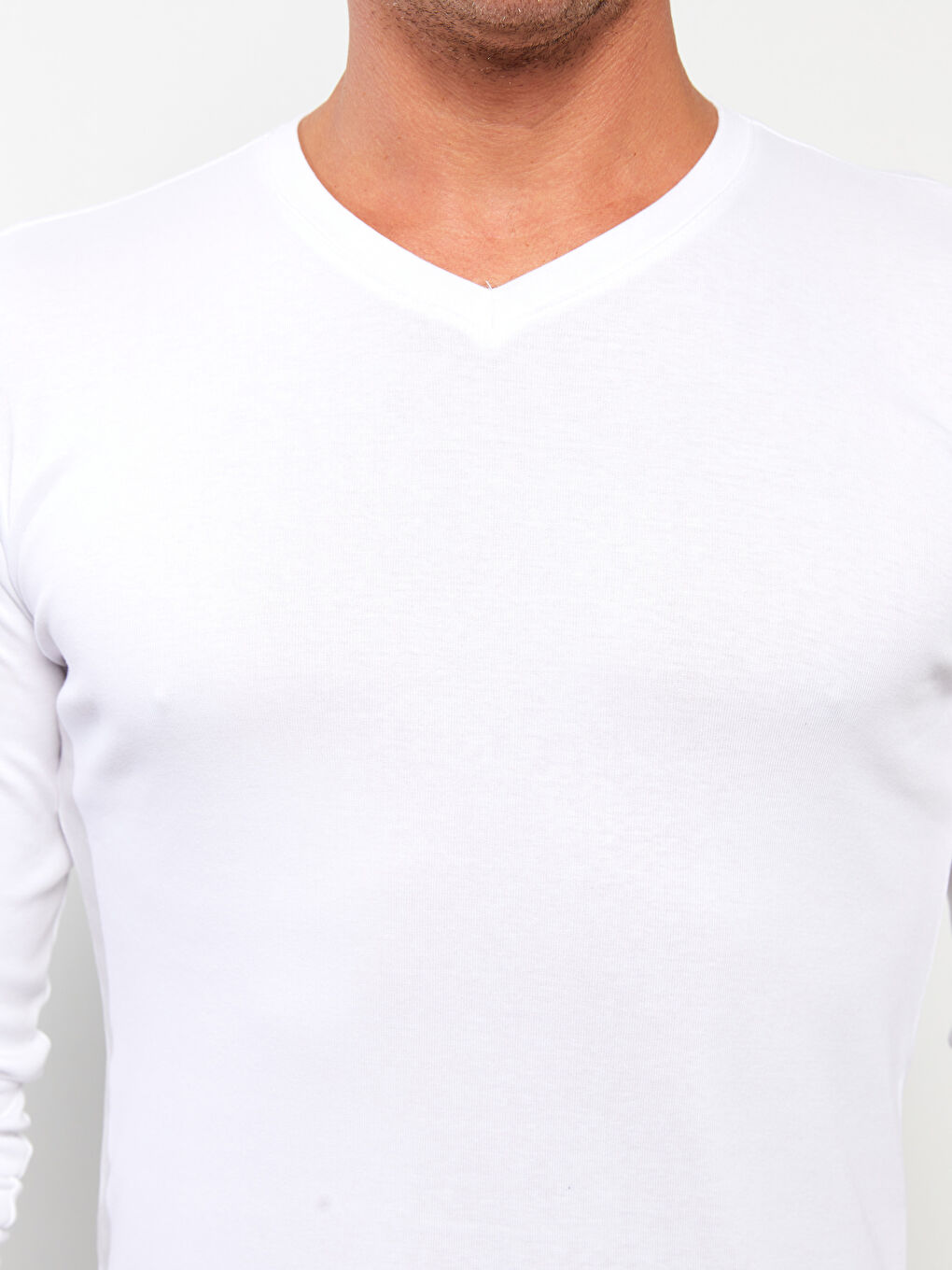 LCWAIKIKI Basic V-Ausschnitt Langarm Jersey Herren T-Shirt -W27158Z8-Q6K