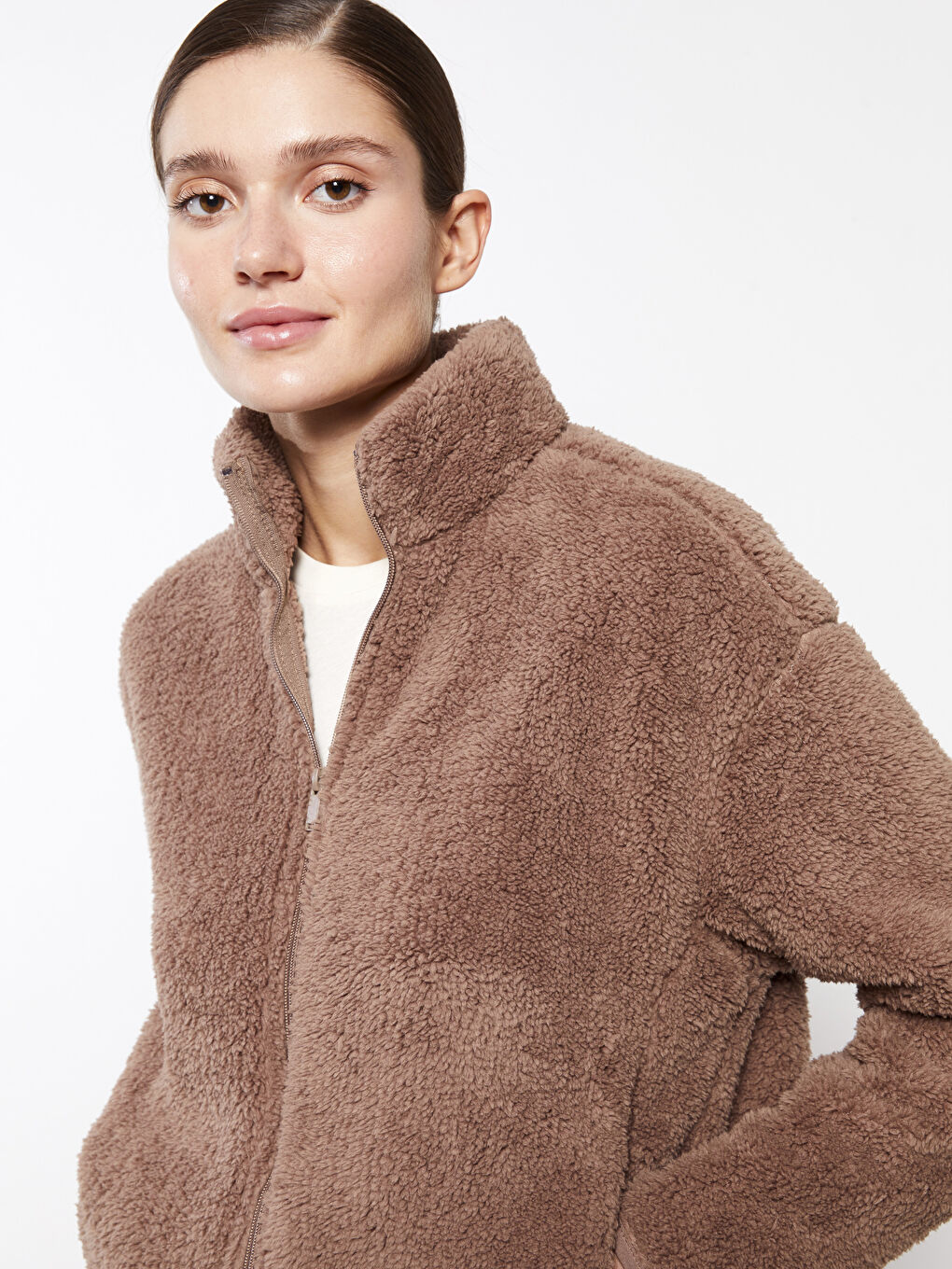 LCWAIKIKI Basic Dik Yaka Düz Uzun Kollu Polar Kadın Spor Hırka -W27193Z8-GD9