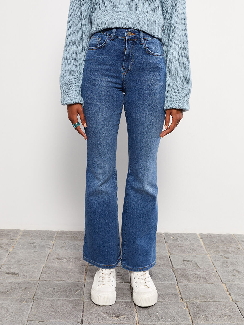 High Waist Mars Flare Women's Jeans-3