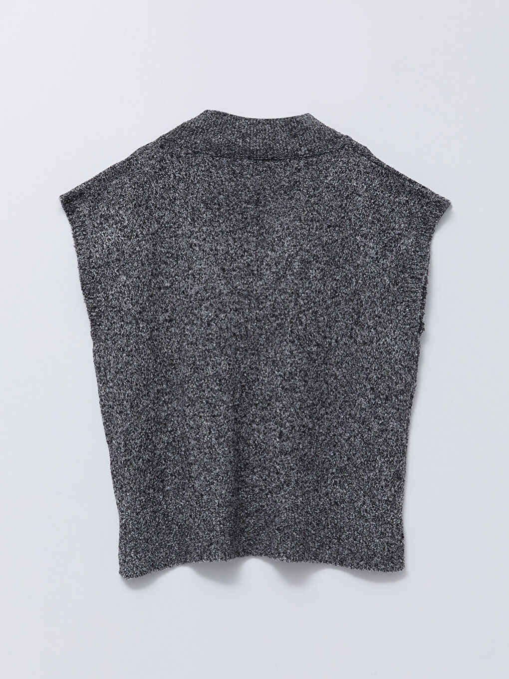 سترة فيست تريكو بياقة على شكل حرف V سادة للسيدات-6