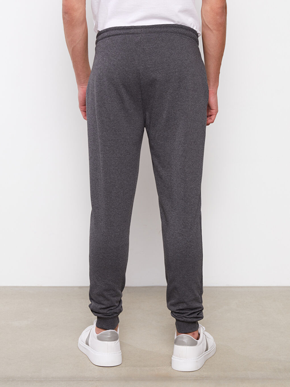 Gri Standart Kalıp Erkek Jogger Eşofman Altı-4