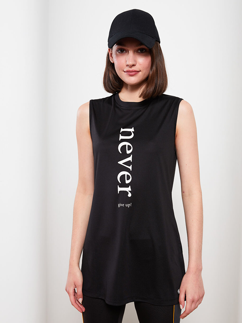 LCW Modest Women's Crew Neck Letter Printed Sleeveless Athlete -W27607Z8-RQL