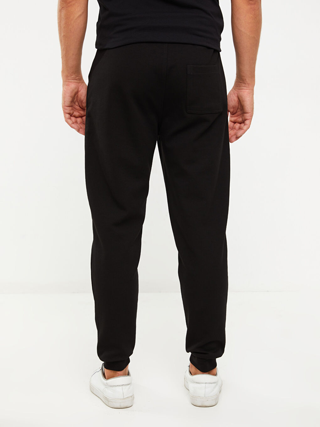 Standard Fit Men's Jogger Sweatpants-3