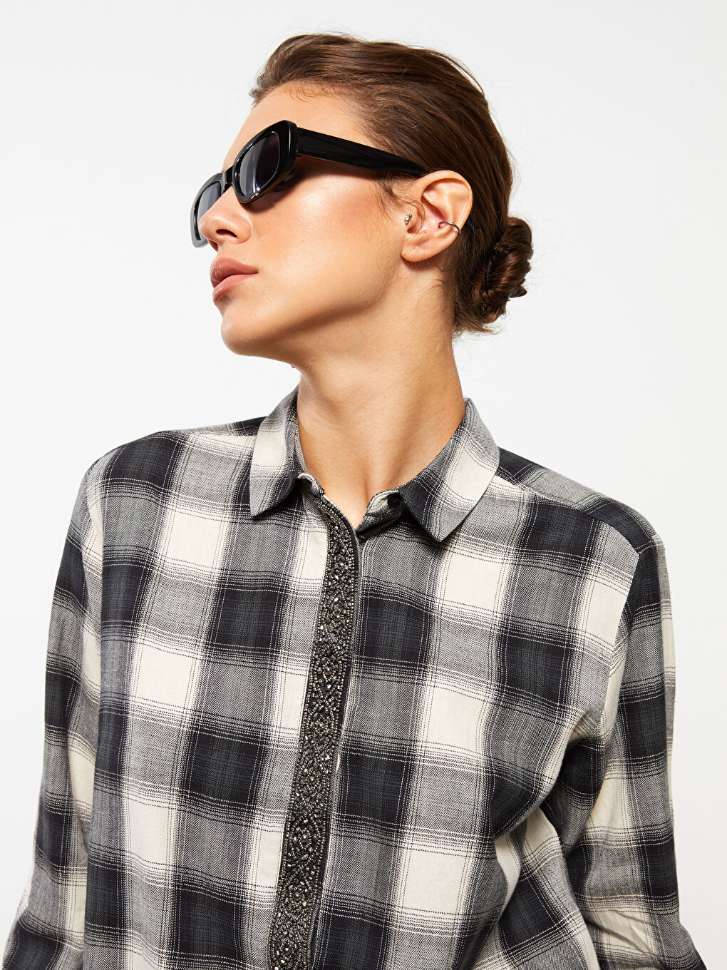 LCWAIKIKI Classic Plaid Long Sleeve Viscose Women's Shirt Tunic -W27728Z8-LN6