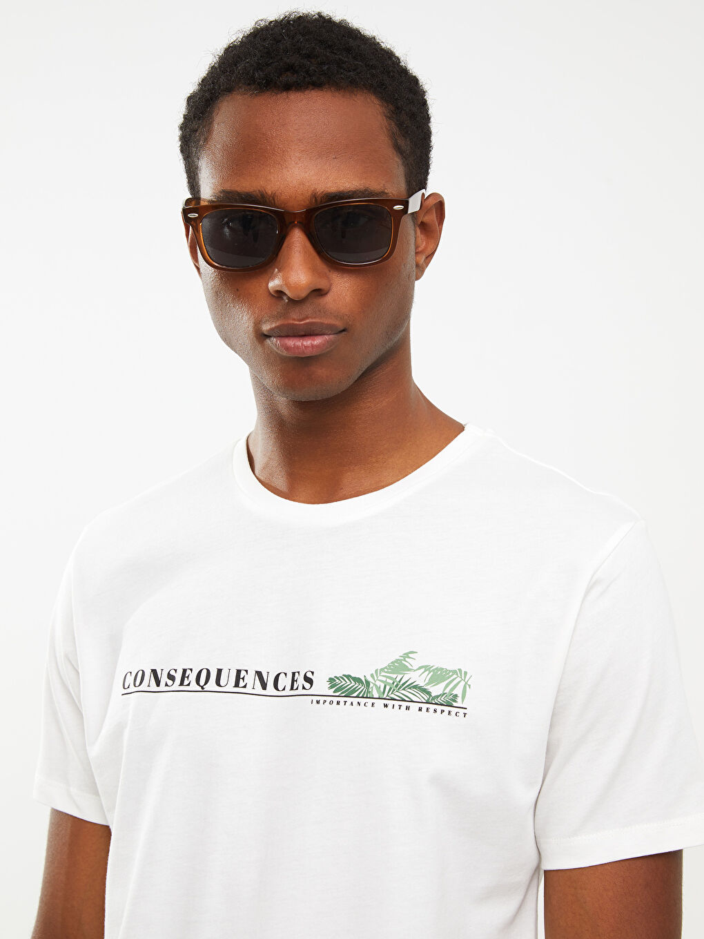 Rundhalsausschnitt Kurzarm Bedrucktes T-Shirt aus gekämmter Baumwolle für Herren-1