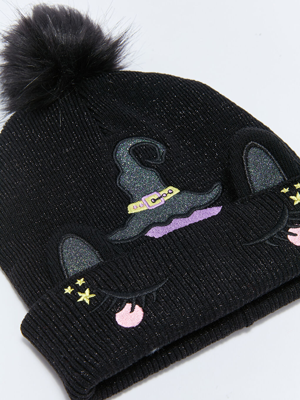 LCW ACCESSORIES Embroidered Pompom Detailed Girl Beanie -W27831Z4-HUC