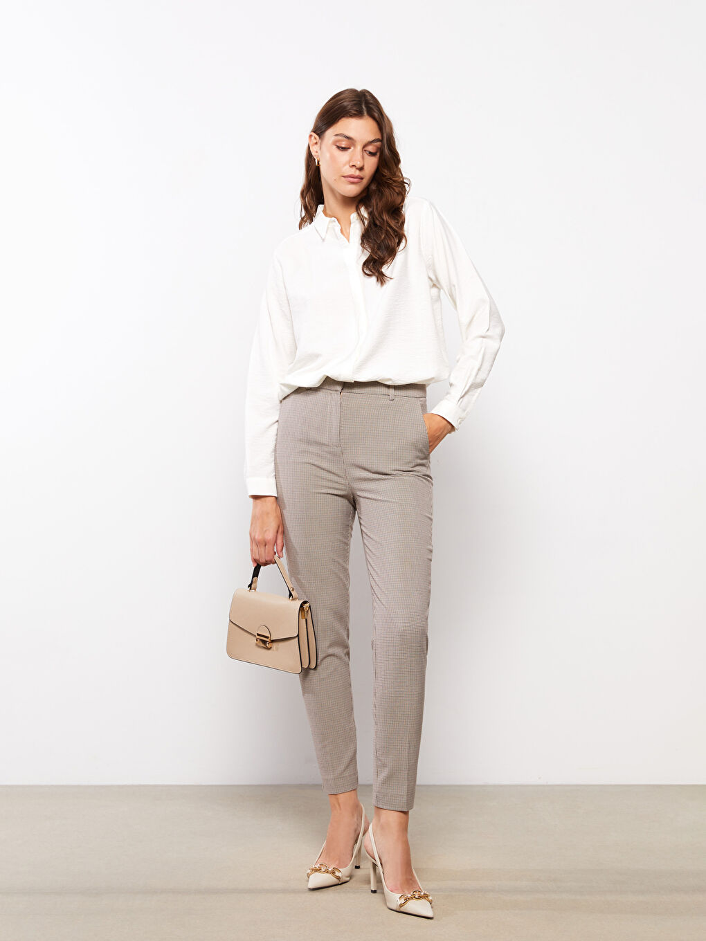 Kahverengi Dar Fit Desenli Kadın Pantolon-1