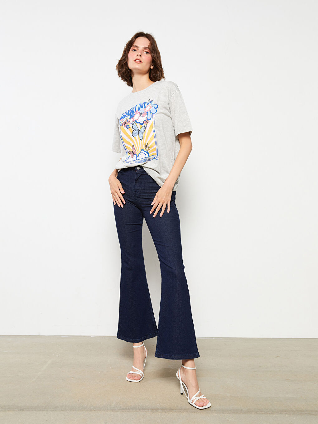 LCW ECO Mars Flare Regular Pocket Detailed Women's Denim Trousers -W27921Z8-309