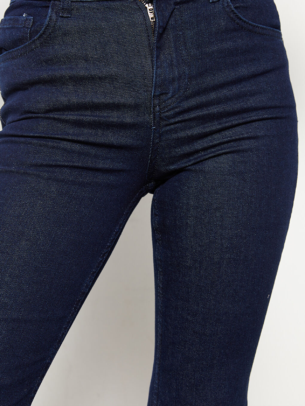 LCW ECO Mars Flare Regular Pocket Detailed Women's Denim Trousers -W27921Z8-309