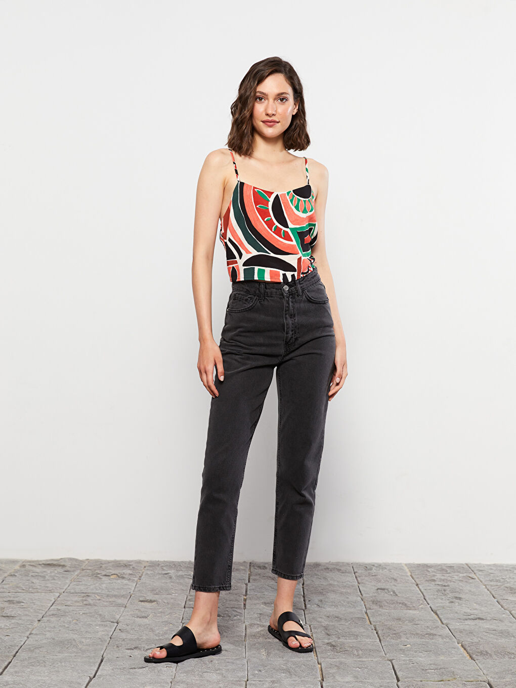 Antrasit Yüksek Bel Mom Fit Düz Cep Detaylı Kadın Rodeo Jean Pantolon-1