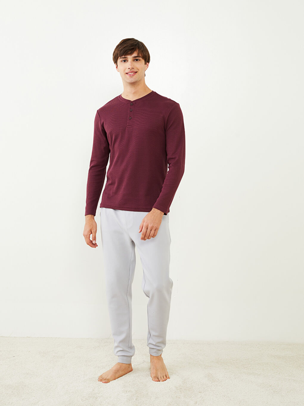 LC WAIKIKI Crew Neck Long Sleeve Men's Pyjama Top -W27929Z8-HEN