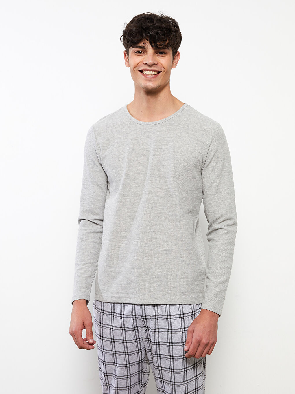 Gri Bisiklet Yaka Uzun Kollu Erkek Pijama Üst-1