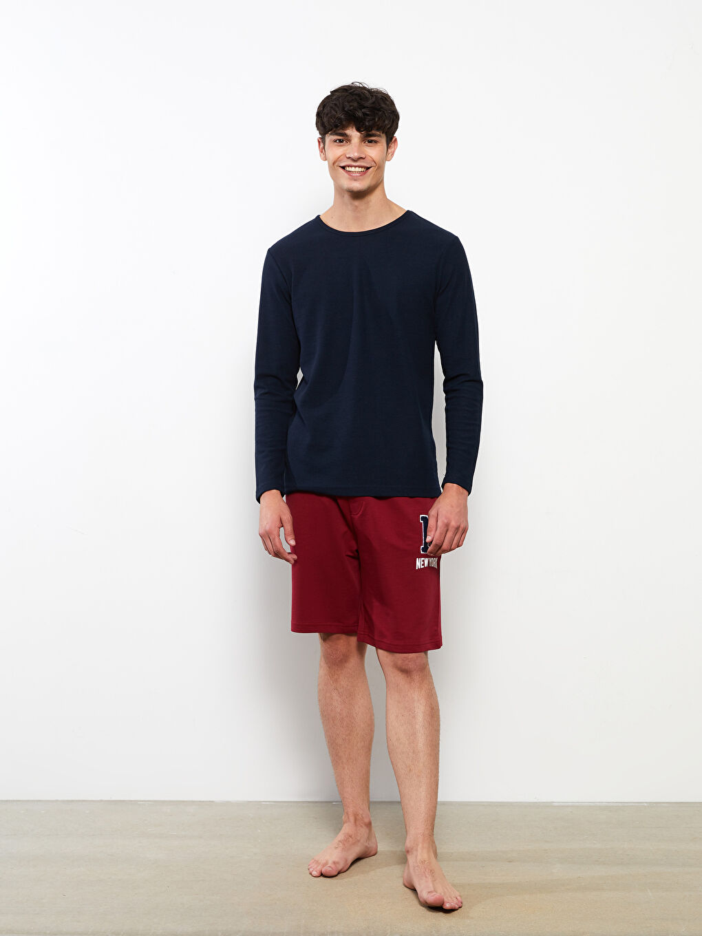 قميص بيجاما برقبة دائرية وكم طويل للرجال-2