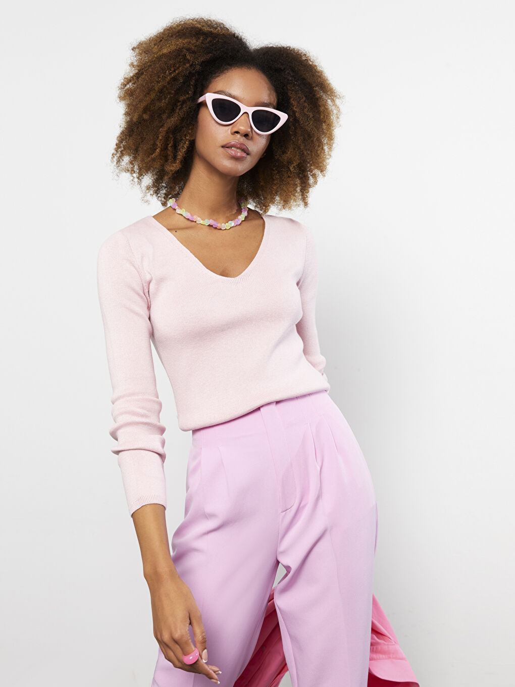 Pembe V Yaka Düz Uzun Kollu Kadın Triko Kazak-2