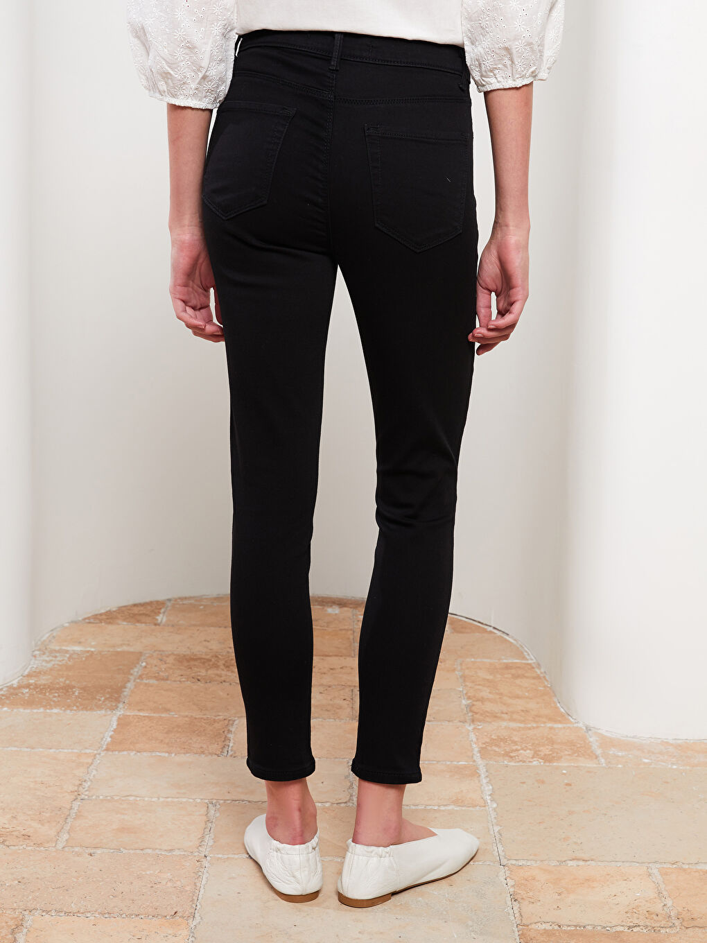 Siyah Kadın Slim Fit Düz Jean Pantolon-4