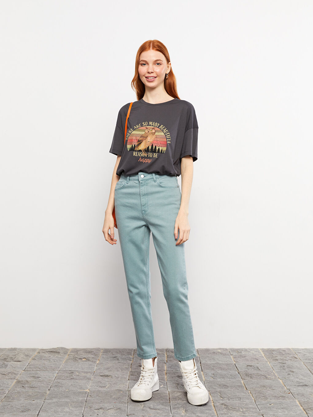 Yeşil Yüksek Bel Mom Fit Düz Cep Detaylı Kadın Jean Pantolon-1