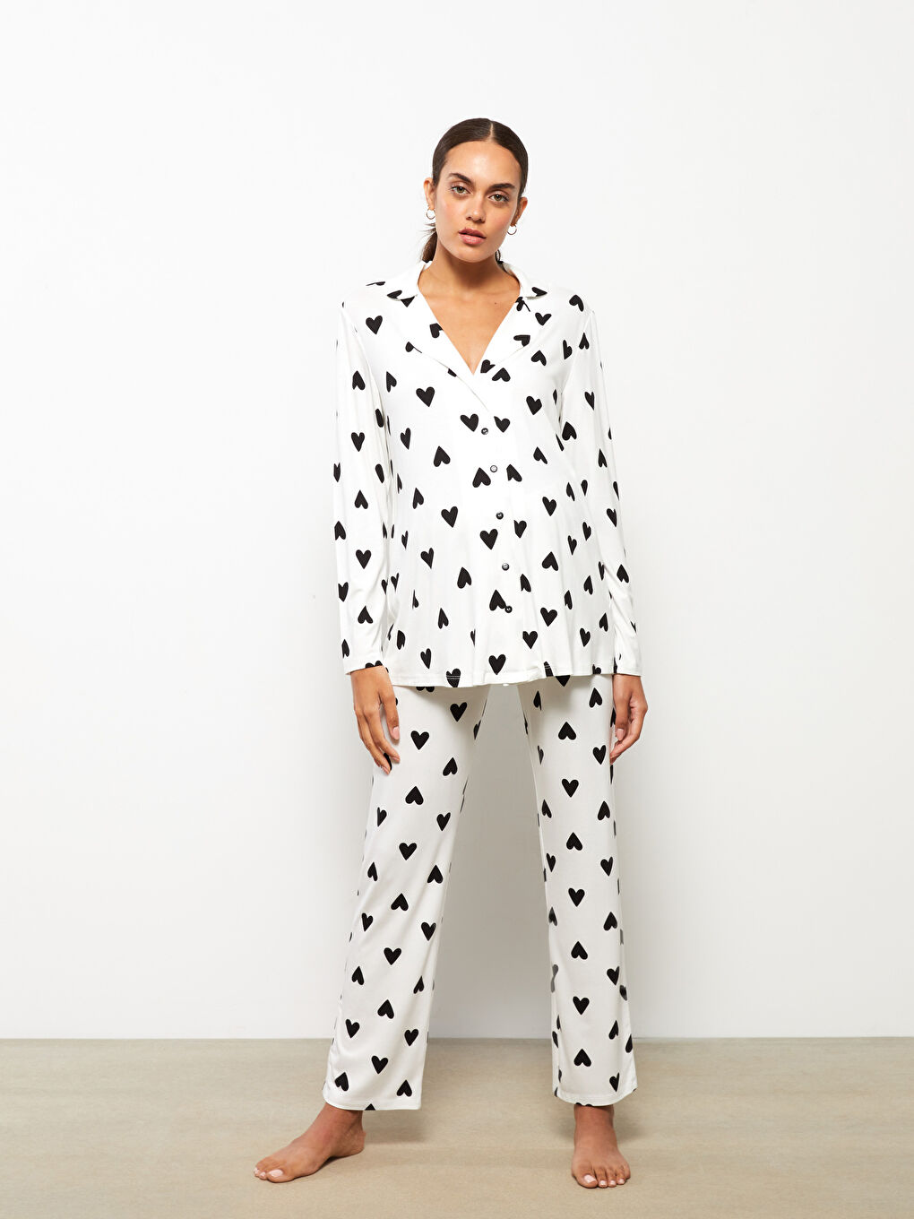 Ekru Gömlek Yaka Desenli Hamile Pijama Takımı