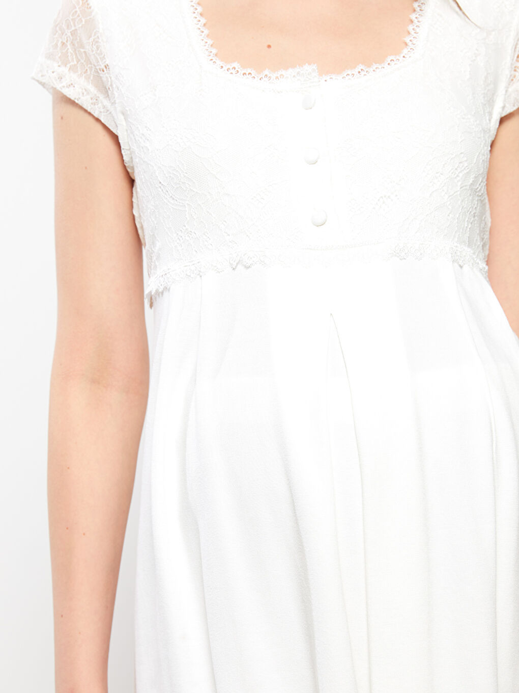 Ekru Kare Yaka Nakışlı Kısa Kollu Hamile Pijama Takımı-3