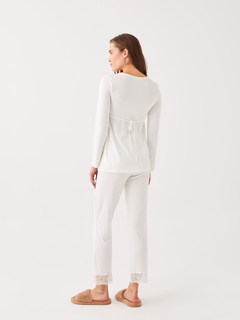 LCW DREAM Pyjama-Set für Schwangere mit Quadratischem Kragen, Stickerei und Langen Ärmeln -W28093Z8-FDU