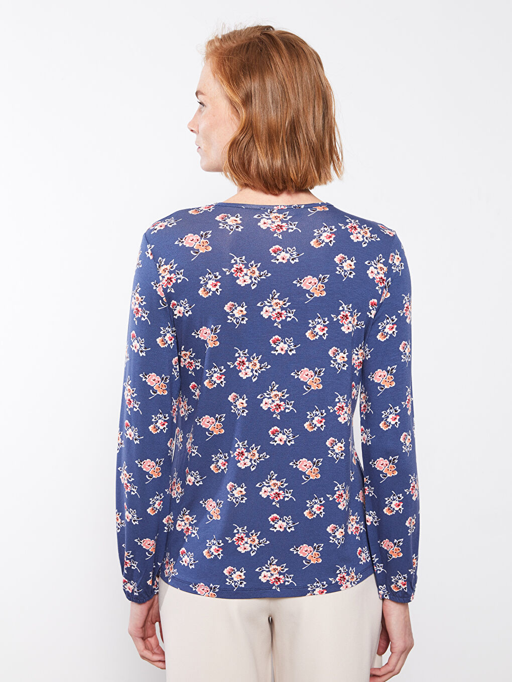 İndigo Bağlamalı Yaka Çiçekli Uzun Kollu Kadın Bluz-4