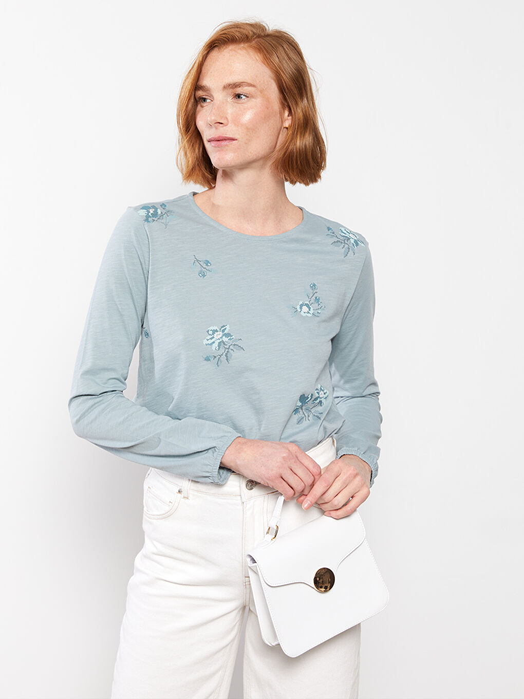 Mavi Bisiklet Yaka Nakışlı Uzun Kollu Pamuklu Kadın Tişört-1