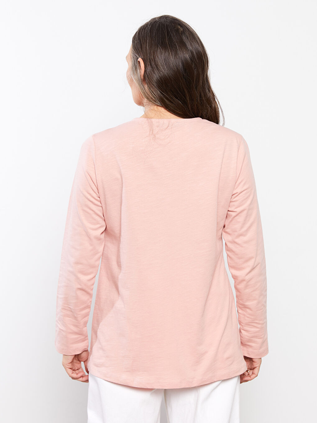 Pembe Bağlamalı Yaka Nakışlı Uzun Kollu Pamuklu Kadın Tişört-4