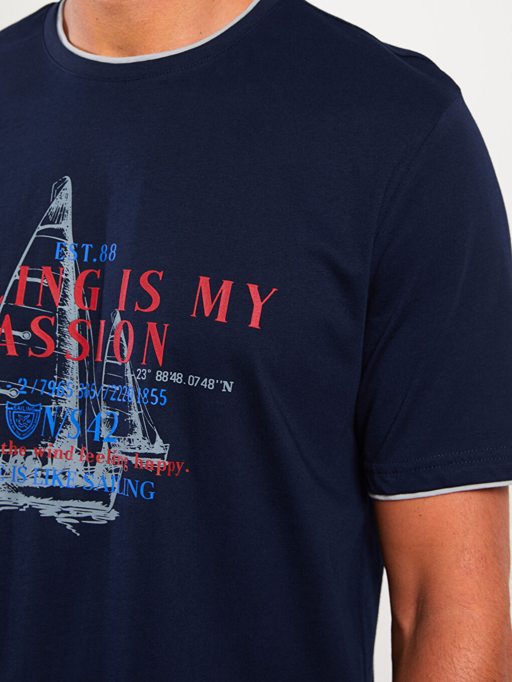 Lacivert Bisiklet Yaka Kısa Kollu Baskılı Penye Erkek Tişört-2