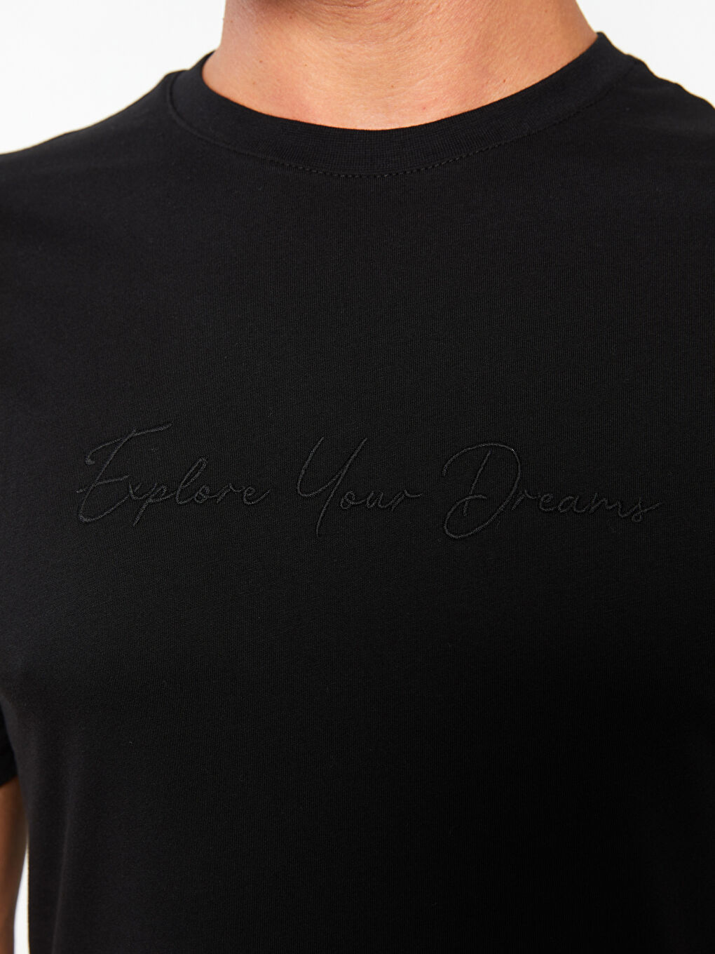 Siyah Bisiklet Yaka Kısa Kollu Basic Penye Erkek Tişört-3