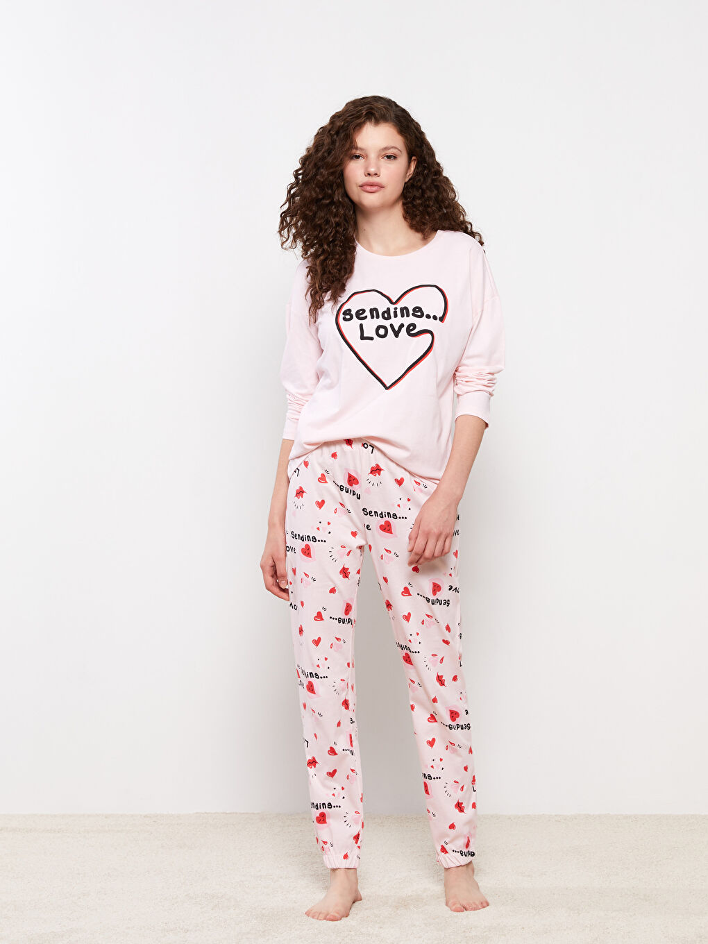 Pembe Bisiklet Yaka Baskılı Uzun Kollu Pamuklu Kadın Pijama Takımı