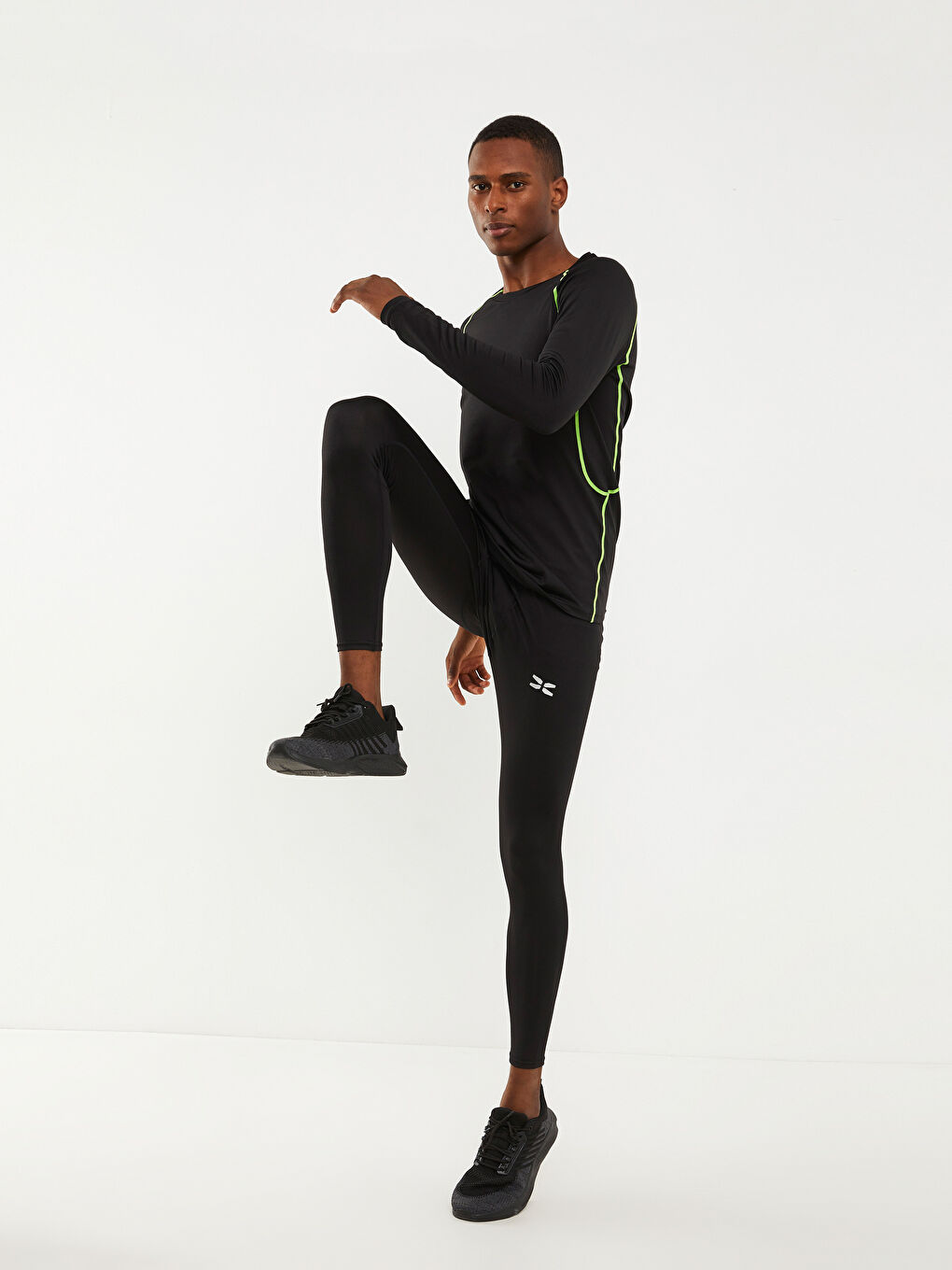 Ерлерге арналған тар пішім леггинстер