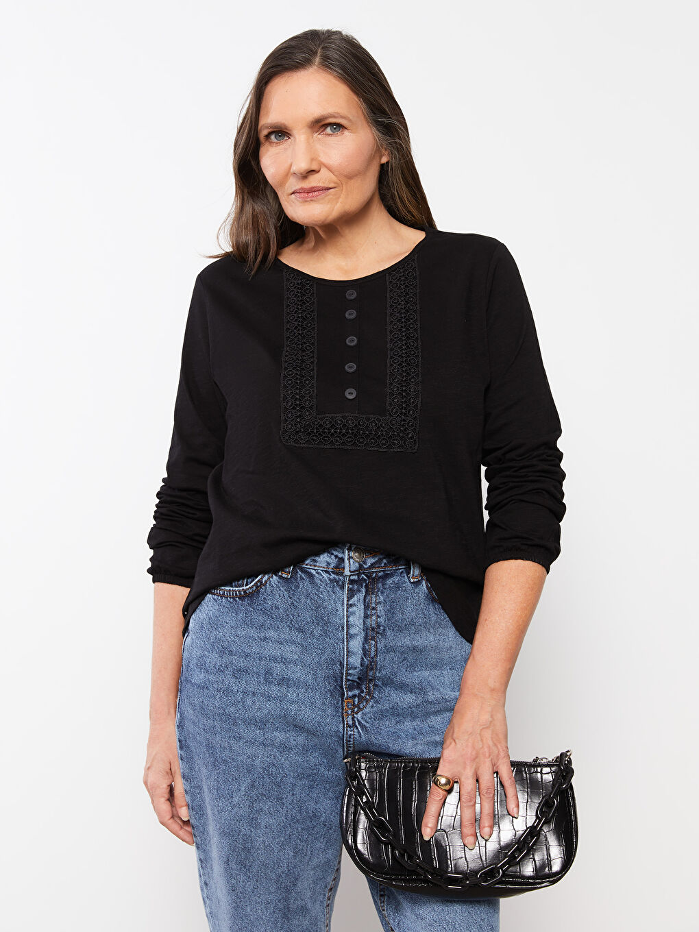 Crew Neck Embroidered Long Sleeve Women's T-Shirt-2