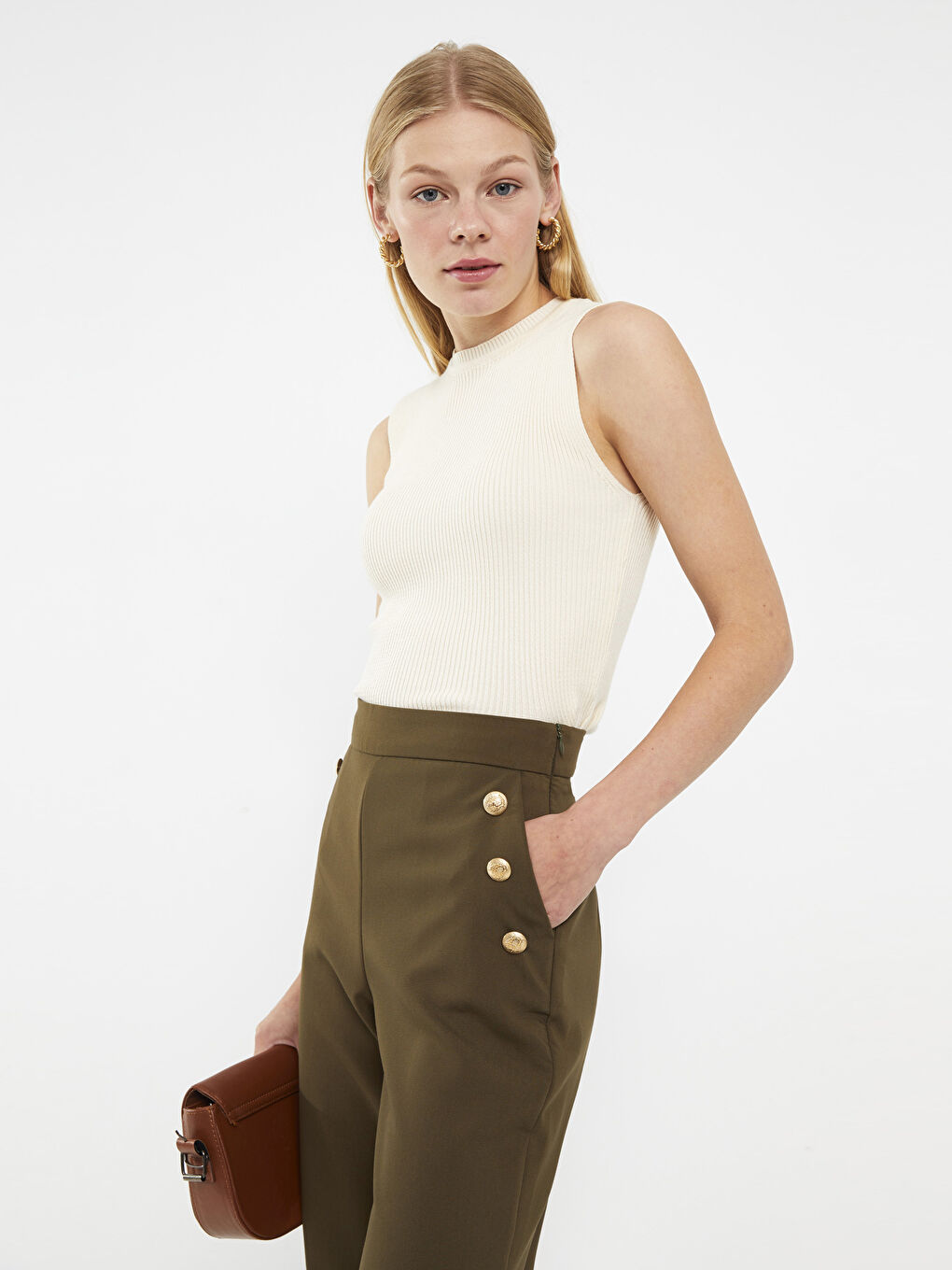 Bej Kadın Bisiklet Yaka Düz Kolsuz Triko Kazak