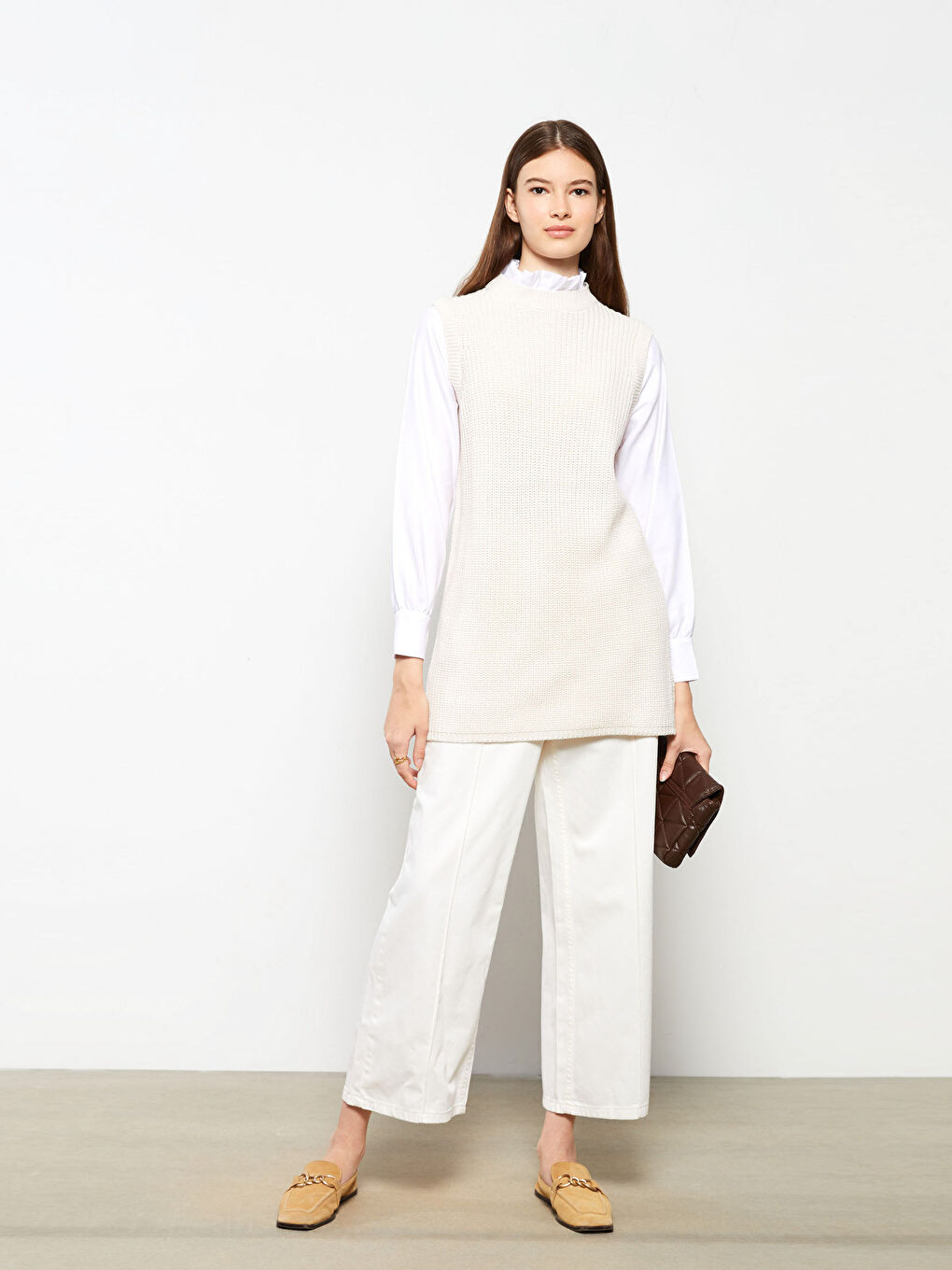 Bej Fırfır Yaka Düz Uzun Kollu Kadın Tunik-3