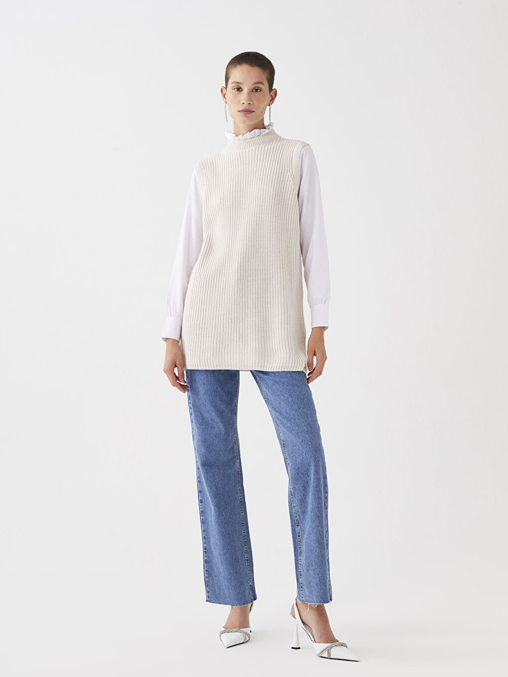 Bej Fırfır Yaka Düz Uzun Kollu Kadın Tunik-2